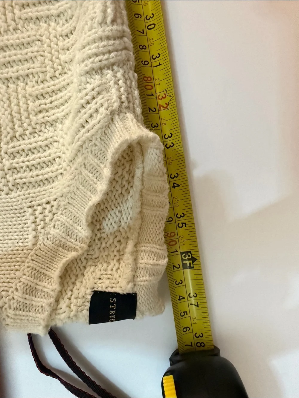 VINTAGES 90’s Structure Men’s  Ivory Cotton Knit Textured Crewneck Sweater L